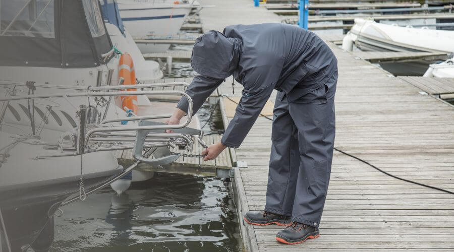 Why choose BlueCraft Crew for water damage restoration in Monterey Park